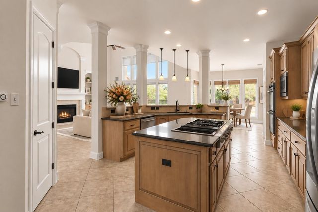 8807 Black Cherry Crossing Crossing, Katy, TX 77494