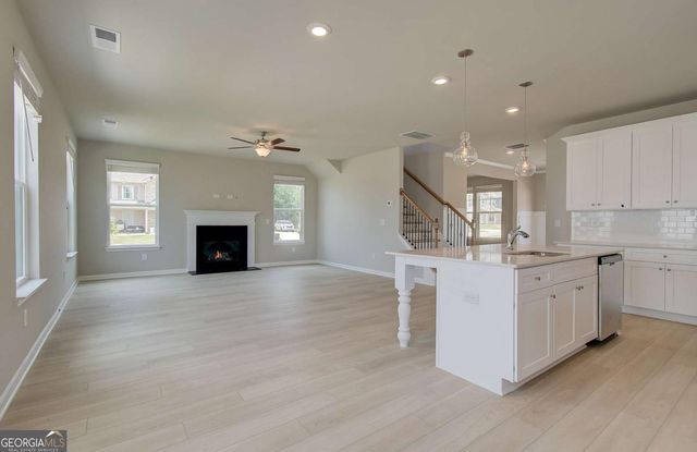 1146 Bodega Loop, Locust Grove, GA 30248