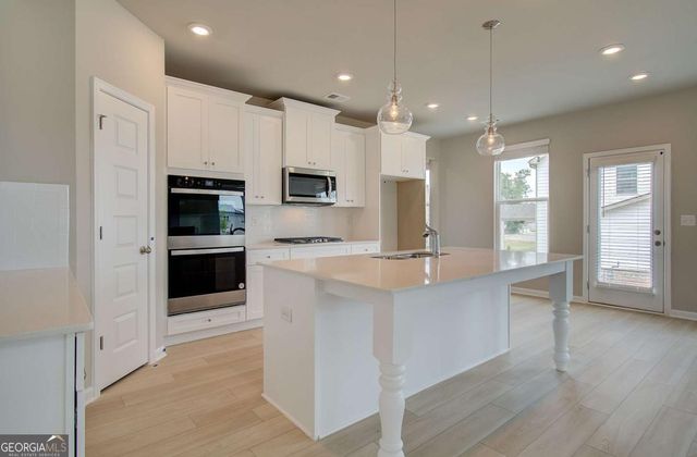 1146 Bodega Loop, Locust Grove, GA 30248