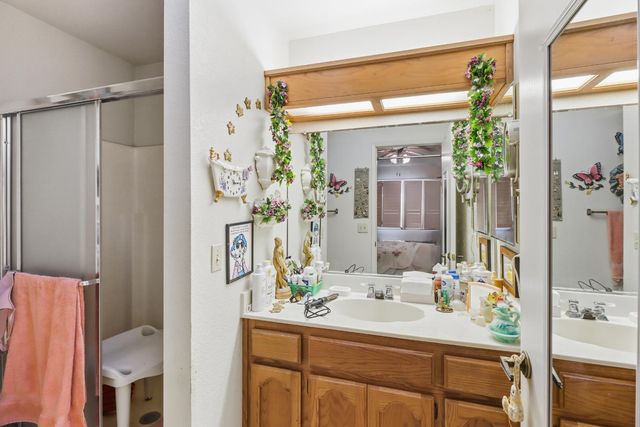 7325 Sunsilver Ln, Sacramento, CA 95828