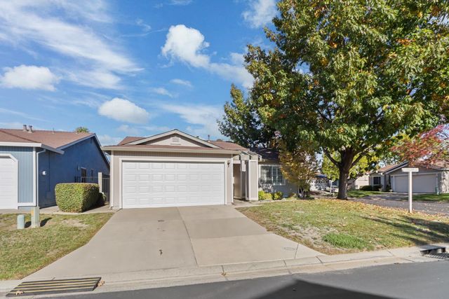 7325 Sunsilver Ln, Sacramento, CA 95828