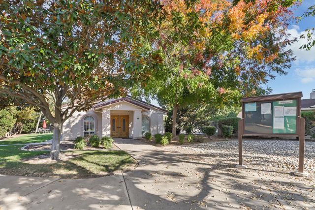 7325 Sunsilver Ln, Sacramento, CA 95828