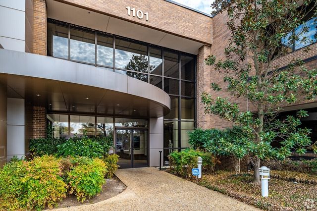 1101 E Arapaho Road 205, Richardson, TX 75081