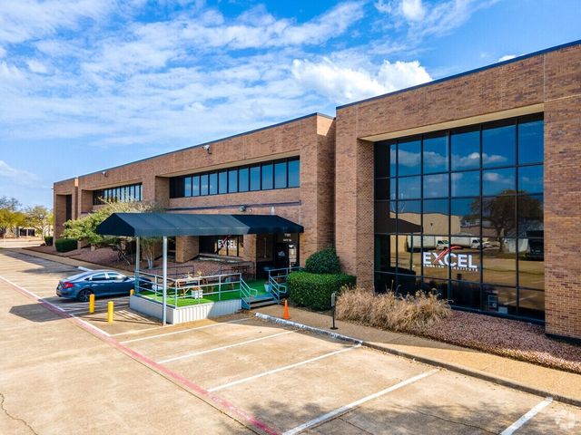 1101 E Arapaho Road 205, Richardson, TX 75081
