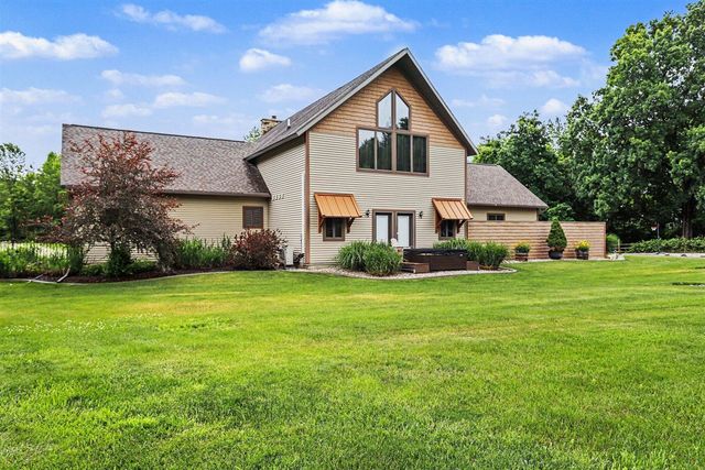 8874 1 Mile Road, East Leroy, MI 49051