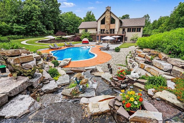 8874 1 Mile Road, East Leroy, MI 49051