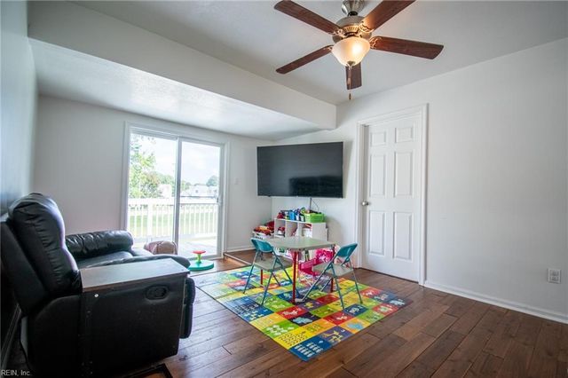112 Robinson DR, Newport News, VA 23601