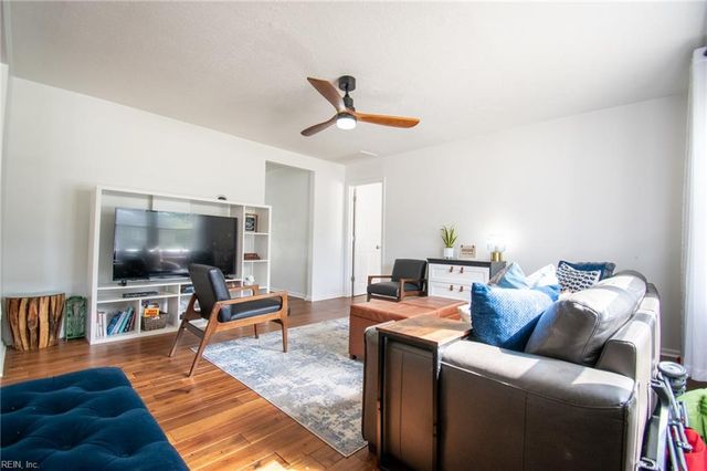112 Robinson DR, Newport News, VA 23601