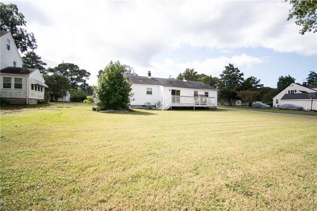 112 Robinson DR, Newport News, VA 23601