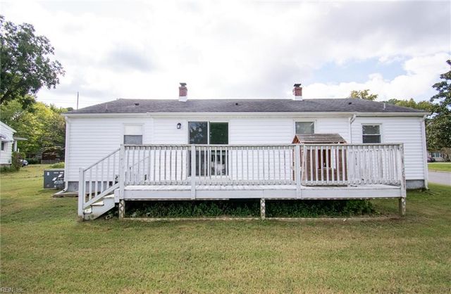 112 Robinson DR, Newport News, VA 23601