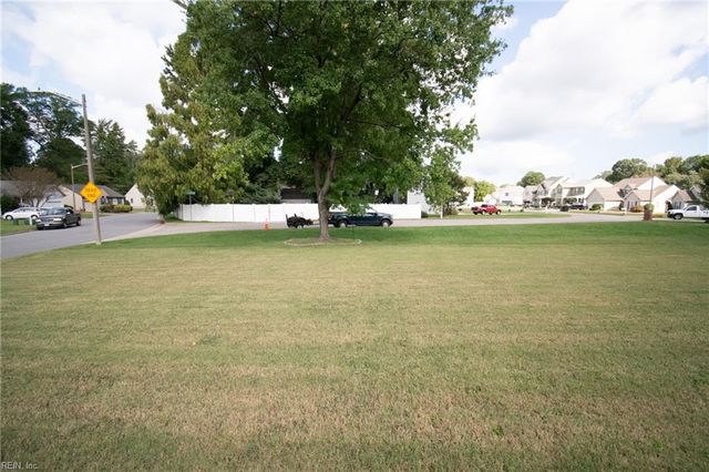 112 Robinson DR, Newport News, VA 23601