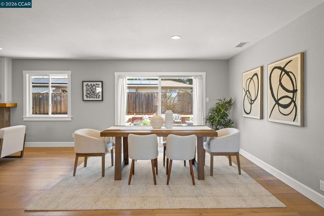 1394 El Camino Dr, Clayton, CA 94517