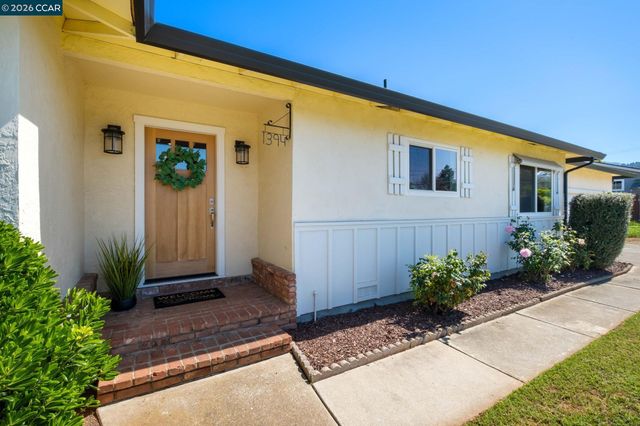 1394 El Camino Dr, Clayton, CA 94517