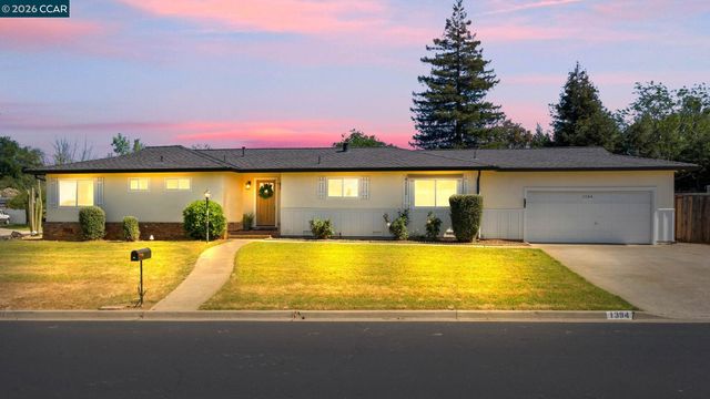 1394 El Camino Dr, Clayton, CA 94517