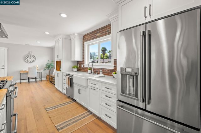 1394 El Camino Dr, Clayton, CA 94517