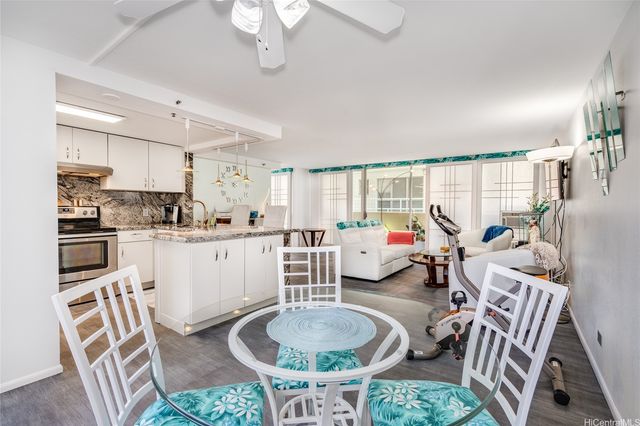 2947 Kalakaua Avenue 401, Honolulu, HI 96815