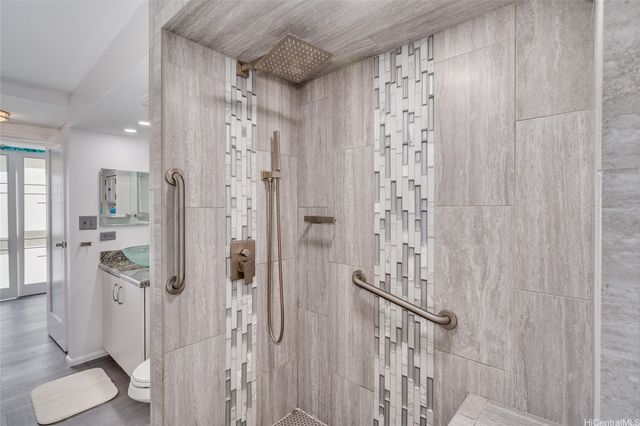 2947 Kalakaua Avenue 401, Honolulu, HI 96815