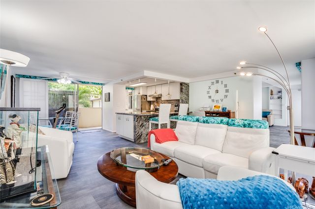 2947 Kalakaua Avenue 401, Honolulu, HI 96815