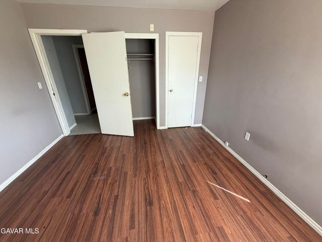 5056 W Avenue K 12, Lancaster, CA 93536