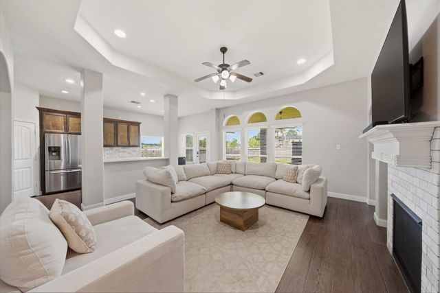 3203 Borden Gully Drive, Dickinson, TX 77539