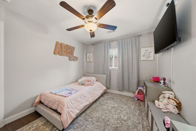 3203 Borden Gully Drive, Dickinson, TX 77539