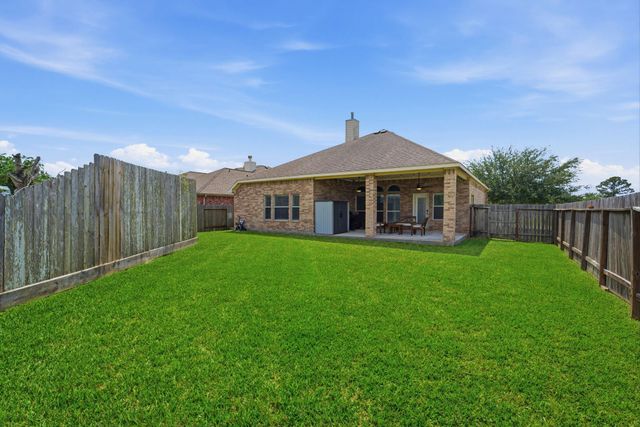3203 Borden Gully Drive, Dickinson, TX 77539