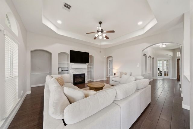 3203 Borden Gully Drive, Dickinson, TX 77539
