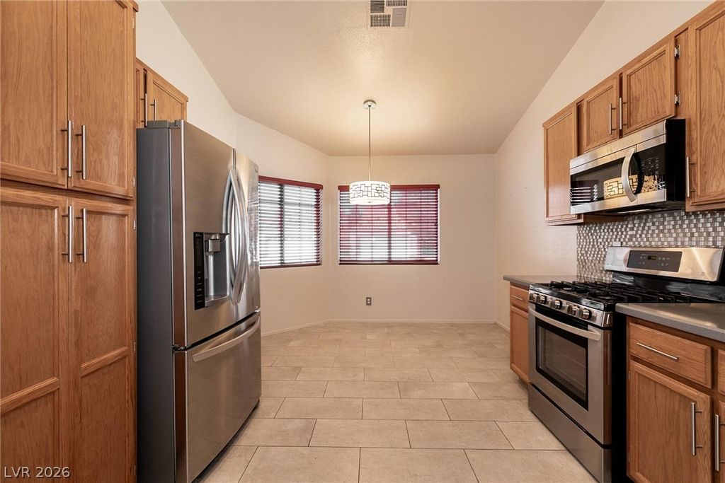 Image 11 of property listing at 5424 Red Sun Drive, Las Vegas, NV 89149