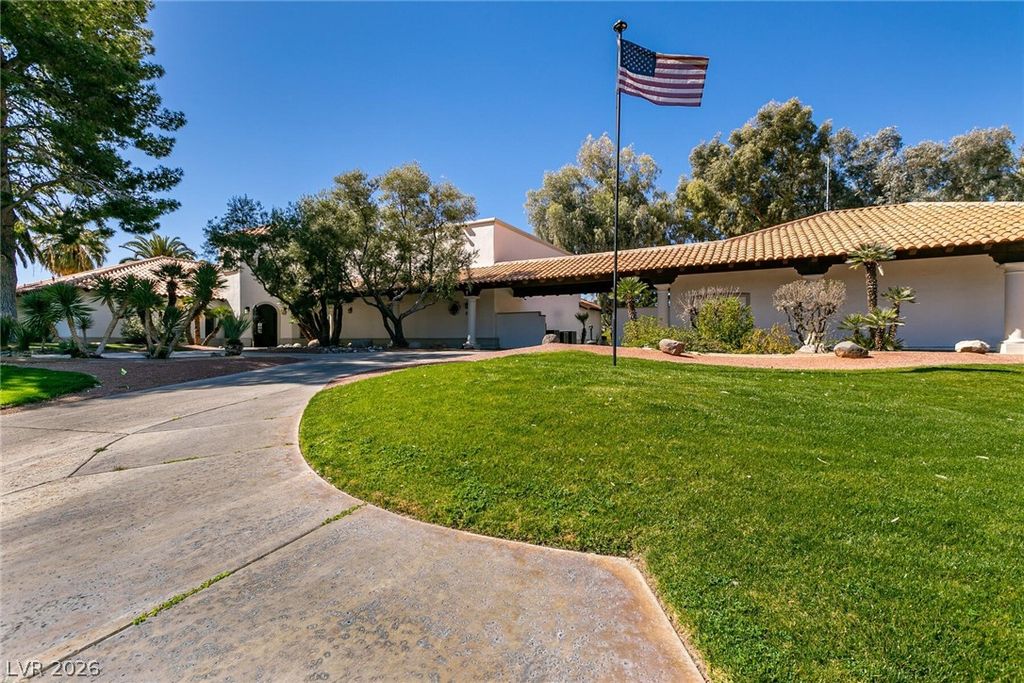 Image 32 of property listing at 5424 Red Sun Drive, Las Vegas, NV 89149