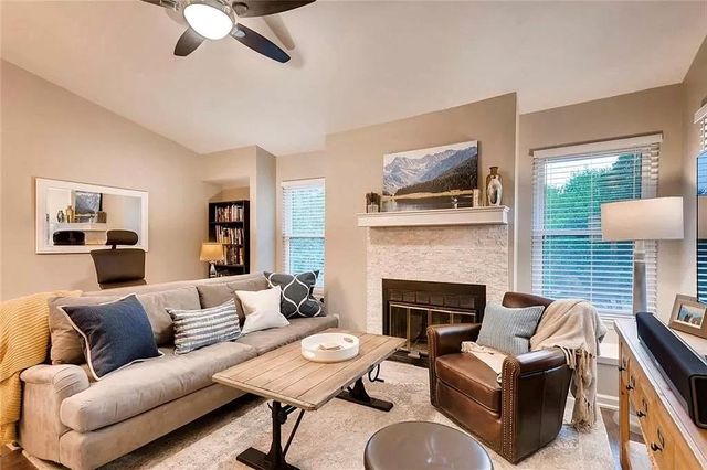 5313 INDIO DR B, Austin, TX 78745