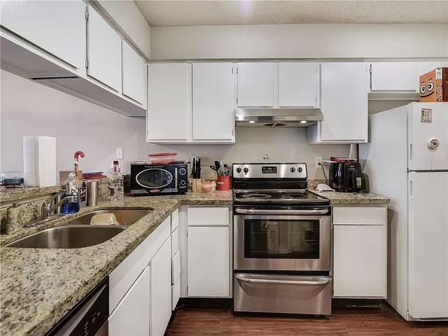 5313 INDIO DR B, Austin, TX 78745