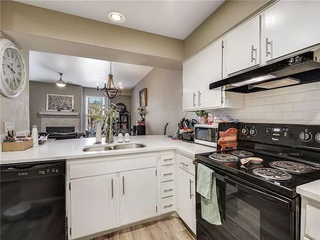 5313 INDIO DR B, Austin, TX 78745