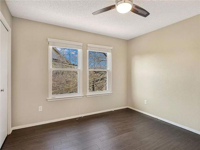 5313 INDIO DR B, Austin, TX 78745