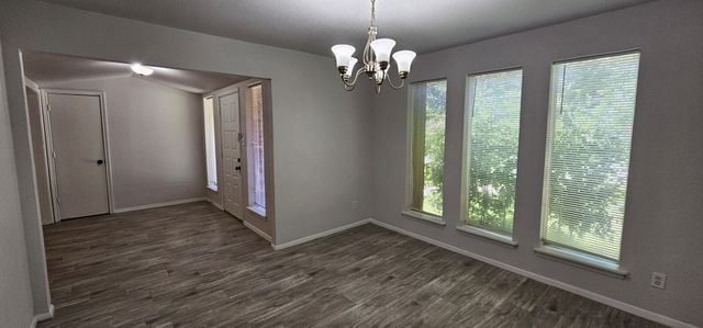 1204 Laurie Avenue, Desoto, TX 75115
