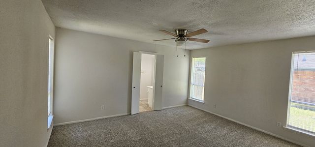 1204 Laurie Avenue, Desoto, TX 75115
