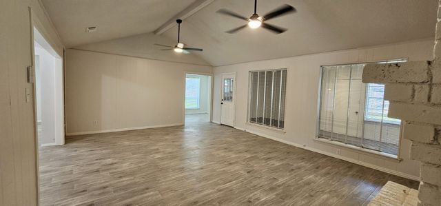 1204 Laurie Avenue, Desoto, TX 75115