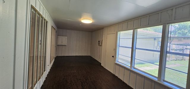1204 Laurie Avenue, Desoto, TX 75115