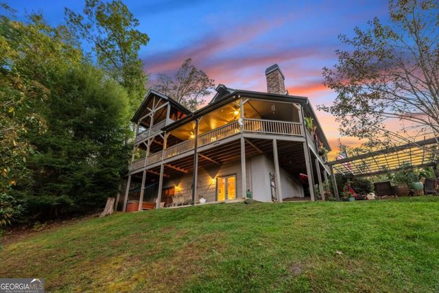709 Laurel Creek Trail, Blue Ridge, GA 30513