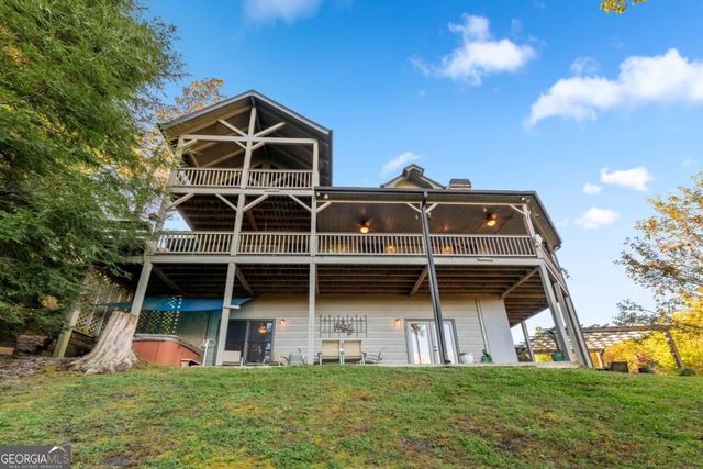 709 Laurel Creek Trail, Blue Ridge, GA 30513