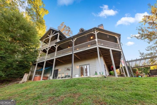 709 Laurel Creek Trail, Blue Ridge, GA 30513