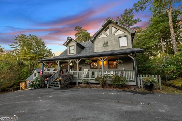 709 Laurel Creek Trail, Blue Ridge, GA 30513