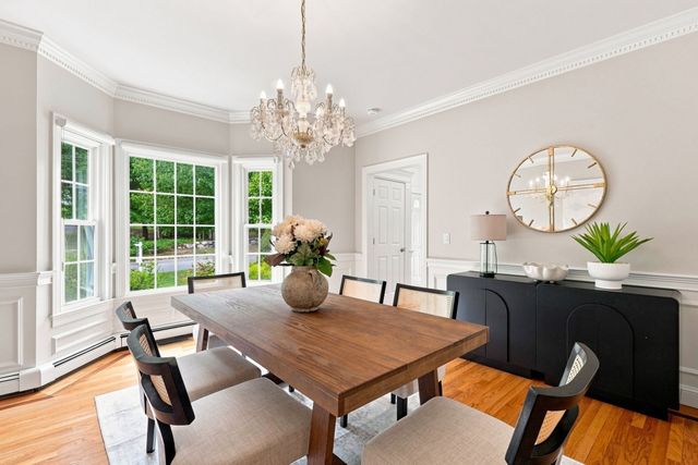 154 Old Spring St, Lexington, MA 02421