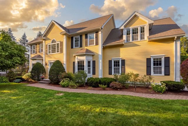 154 Old Spring St, Lexington, MA 02421