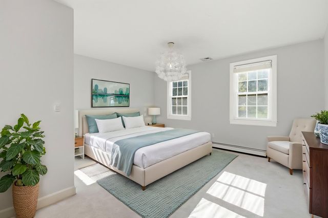 154 Old Spring St, Lexington, MA 02421