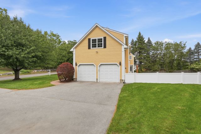 154 Old Spring St, Lexington, MA 02421