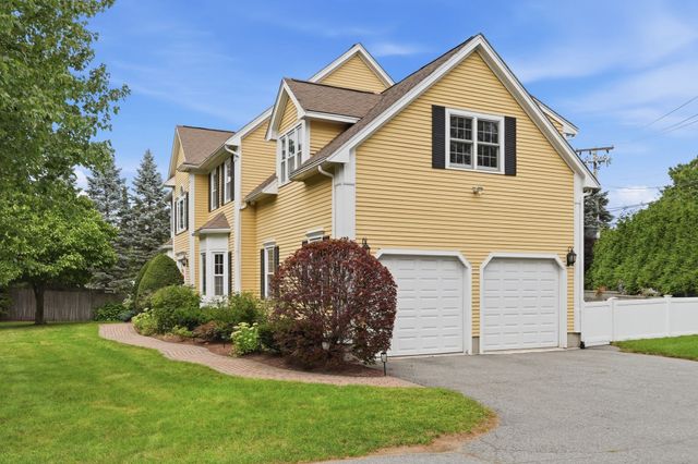 154 Old Spring St, Lexington, MA 02421