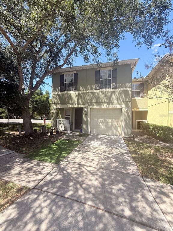 307 PRICKLE PEAR COURT 64, Orlando, FL 32824