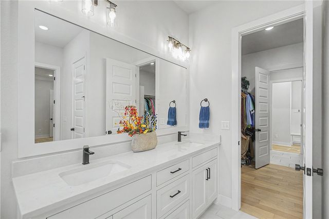 6758 Garden Trail Avenue, Springdale, AR 72762