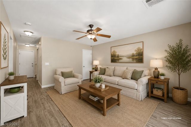 9816 Red Horse Street, Las Vegas, NV 89143
