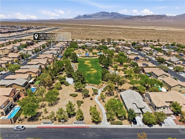 9816 Red Horse Street, Las Vegas, NV 89143